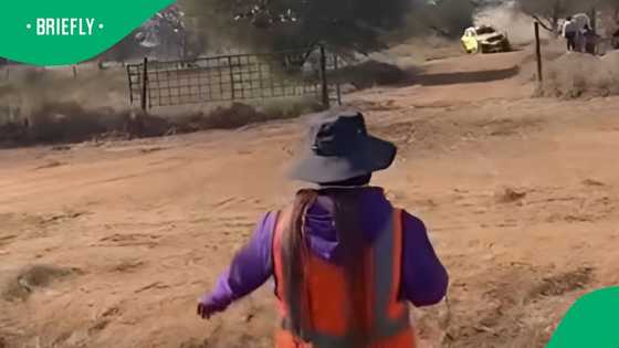 Car flips over in accident and forces crowd to run away from danger in video