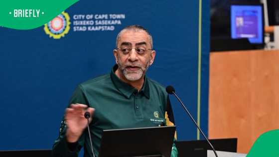 Imtiaz Sooliman urges SA government to block flights from Gaza