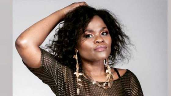Mpumi Somandla survives car crash, advises Mzansi peeps to drive carefully