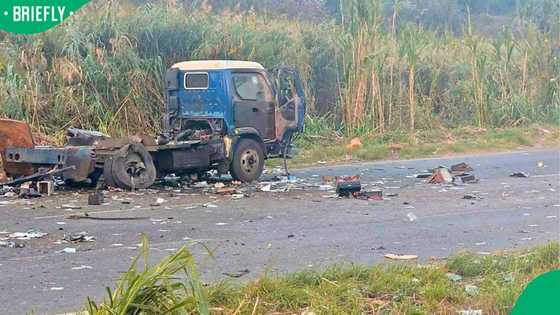 KwaMashu CIT heist: Crowds rush to the scene after armoured vehicle is blown up in KZN