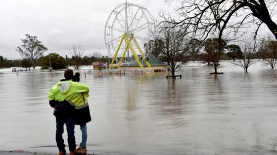Thousands ordered to evacuate from Sydney floods