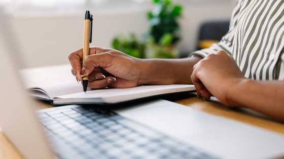 My stepmom destroyed my laptop before my thesis defense — Then karma arrived