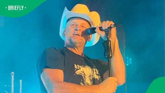 Steve Hofmeyr shares his thoughts on Afrikaner-only Bokkieweek tournament