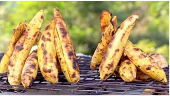 Woman narrates how she helped roasted plantain seller complete her house