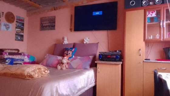 Man shares interesting bedroom design on Facebook asking for feedback, netizens worried about his TV