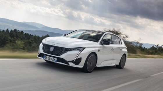 Peugeot's 308 named Best Urban Vehicle in Woman's World Car of the Year competition