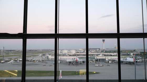 I fed a baby I found in a cold airport bathroom – A stranger knocked on my door the next day