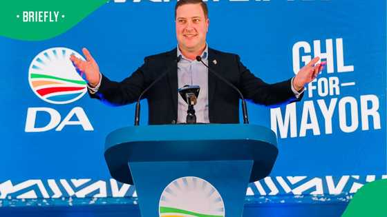 Da manifesto promises private sector role in fixing municipal services across SA