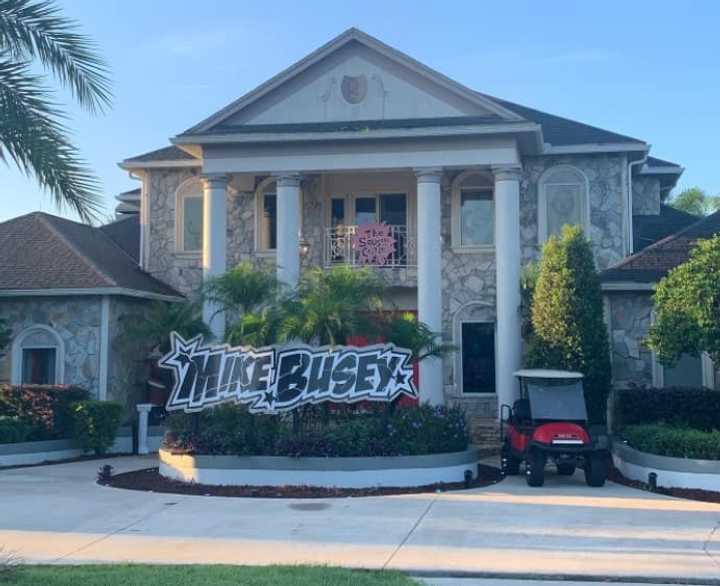 How did Mike Busey make money? All you need to know about the Sausage ...