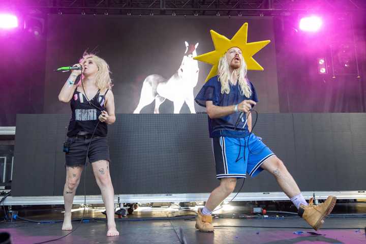 What is hyperpop? Everything to know about the genre's sound and stars ...