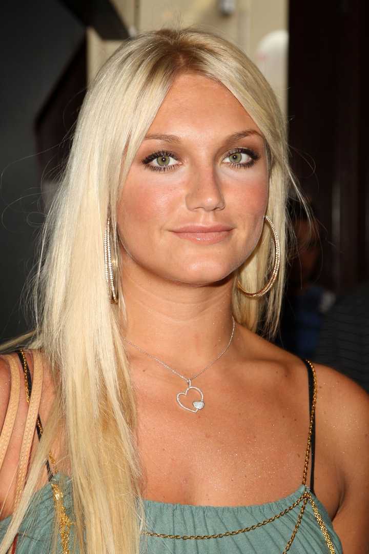 Brooke Hogan's net worth, age, married, height, parents, where is she ...