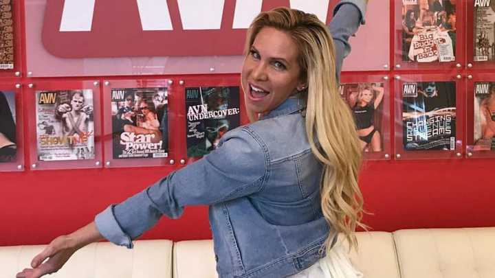 Peter North: age, height, nationality, spouse, salary, career, profiles