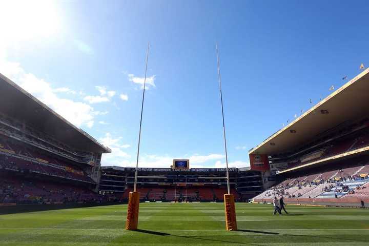 Biggest stadiums in South Africa and their capacity vs other African ...