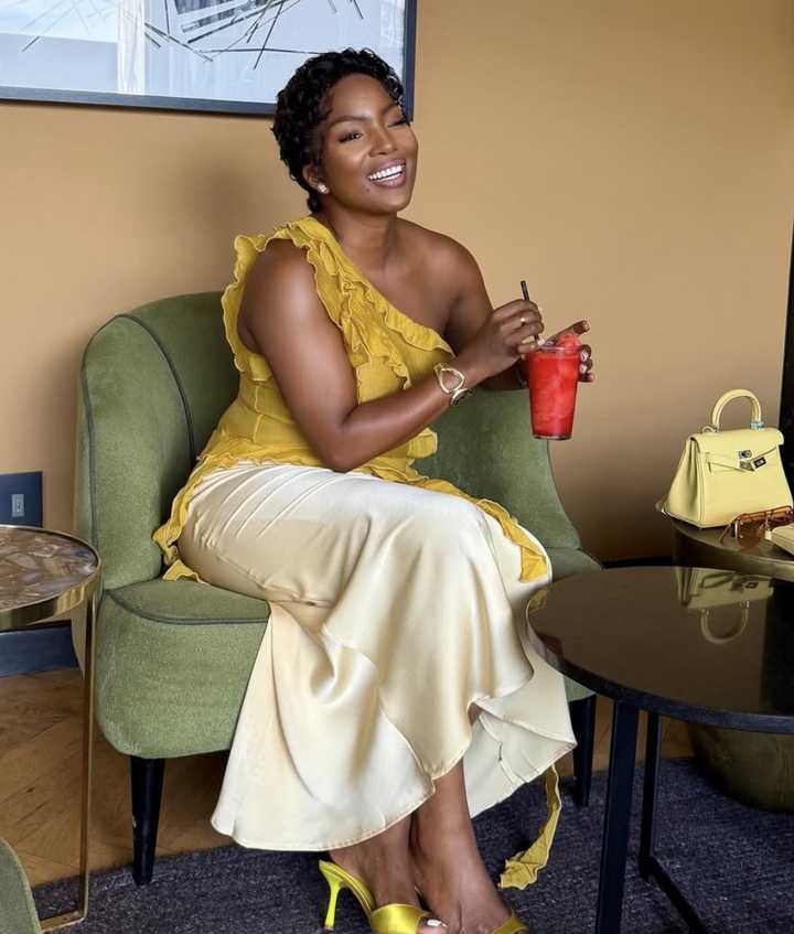 Former ‘The Queen’ Actress Brenda Mhlongo Flaunts Her Snatched Figure ...