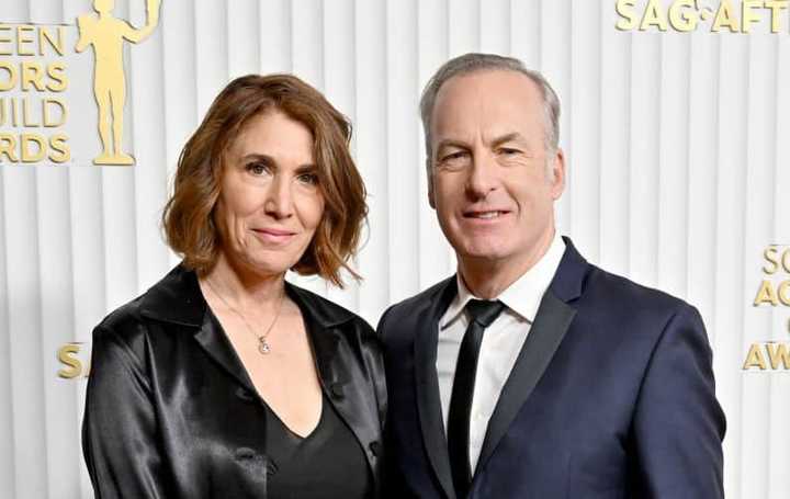 The life story of Bob Odenkirk's wife Naomi Yomtov (Hollywood producer ...